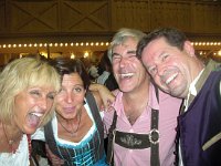 wiesn3 : Wies´n 2010 mit Freunden